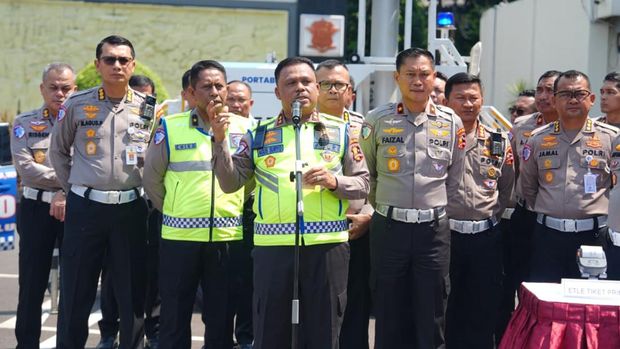 Kakorlantas Irjen Pol Agus Suryonugroho